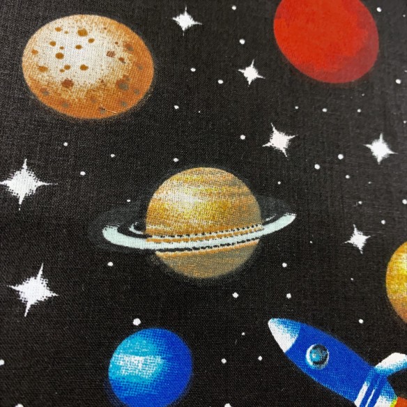 Tissu en coton - L'espace et les planètes noir