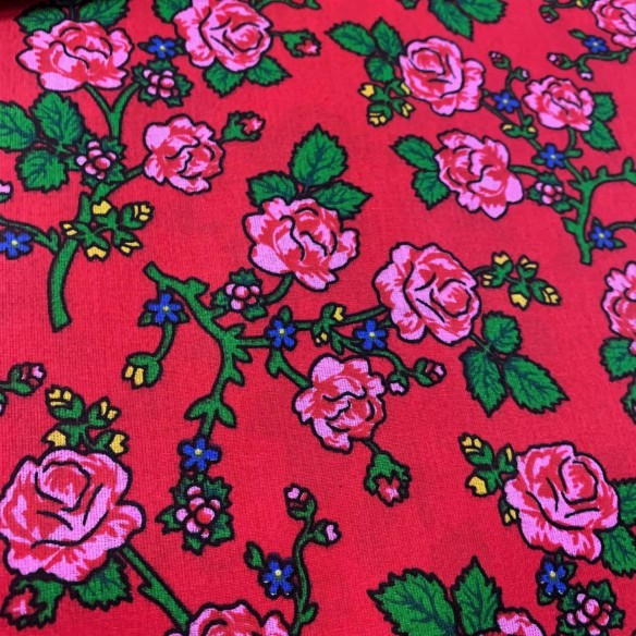 Tissu en coton - Fleurs des montagnards rouges II