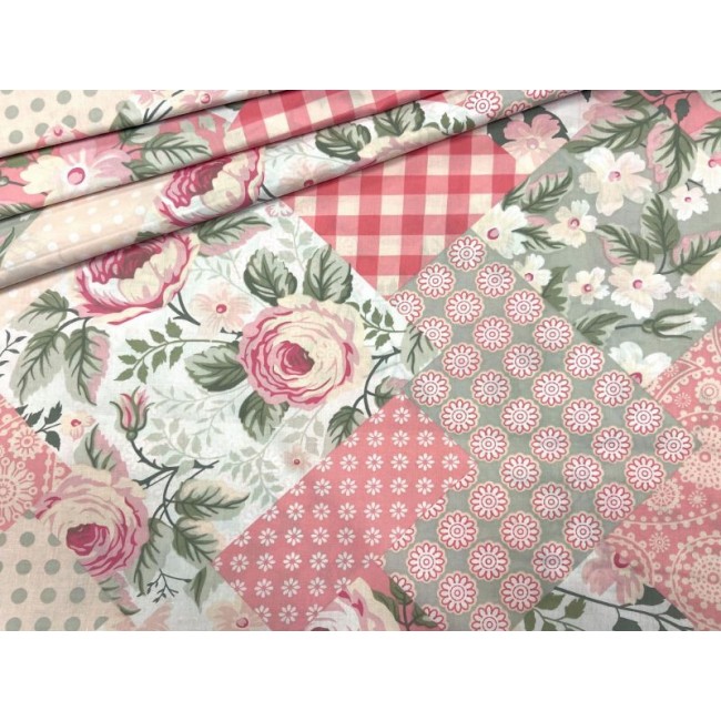 Tissu en coton - Patchwork de roses à carreaux