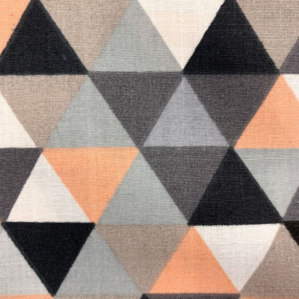 Tissu en coton - Mini triangles abricot et noir