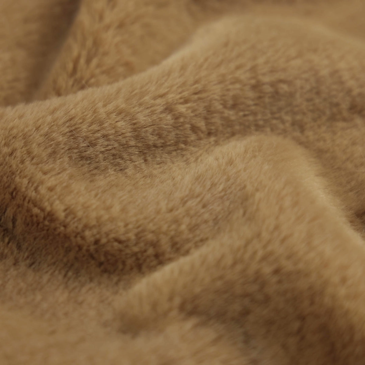 Tissu fausse fourrure tricotée douce CORTO - cappuccino