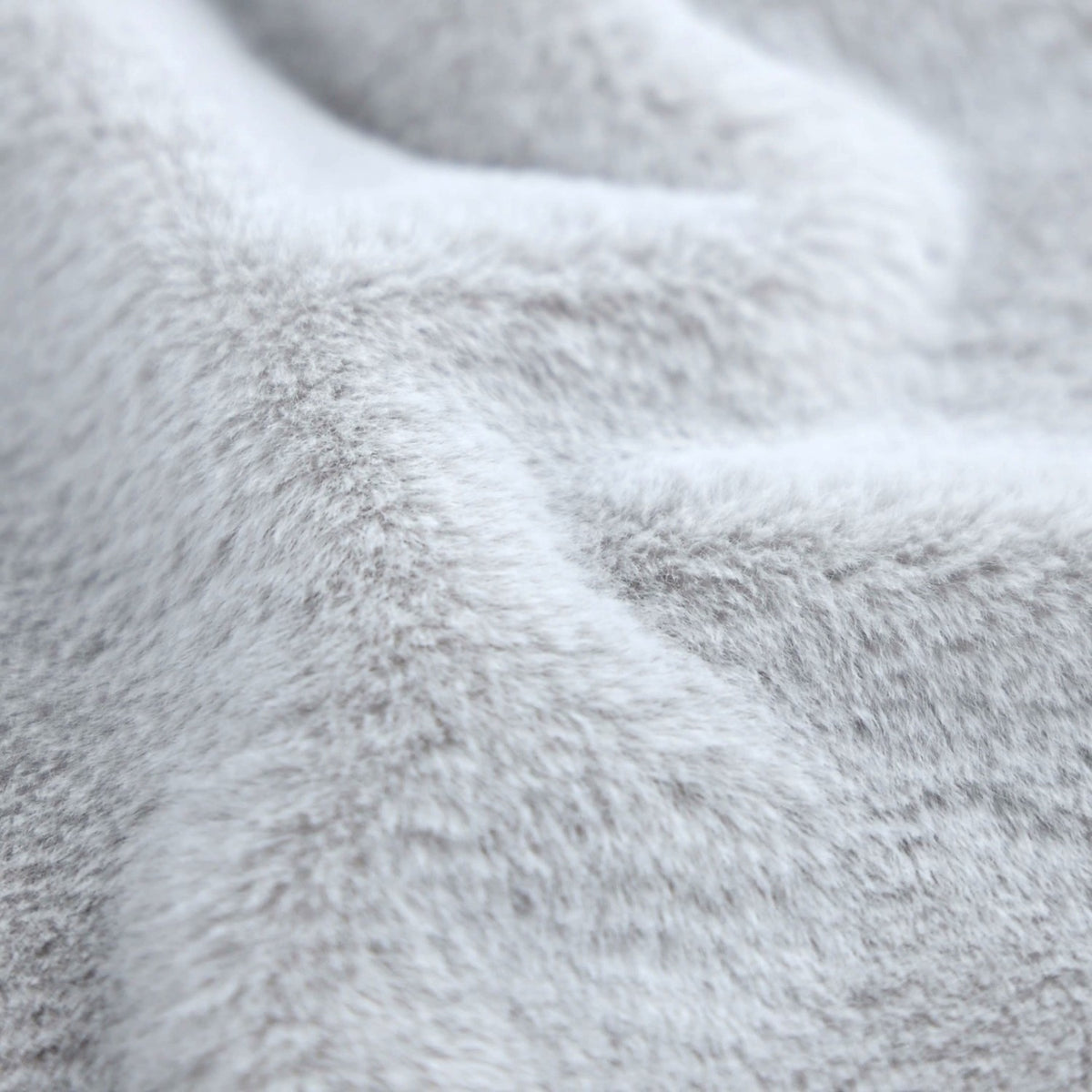 Tissu fausse fourrure tricotée douce CORTO - gris clair