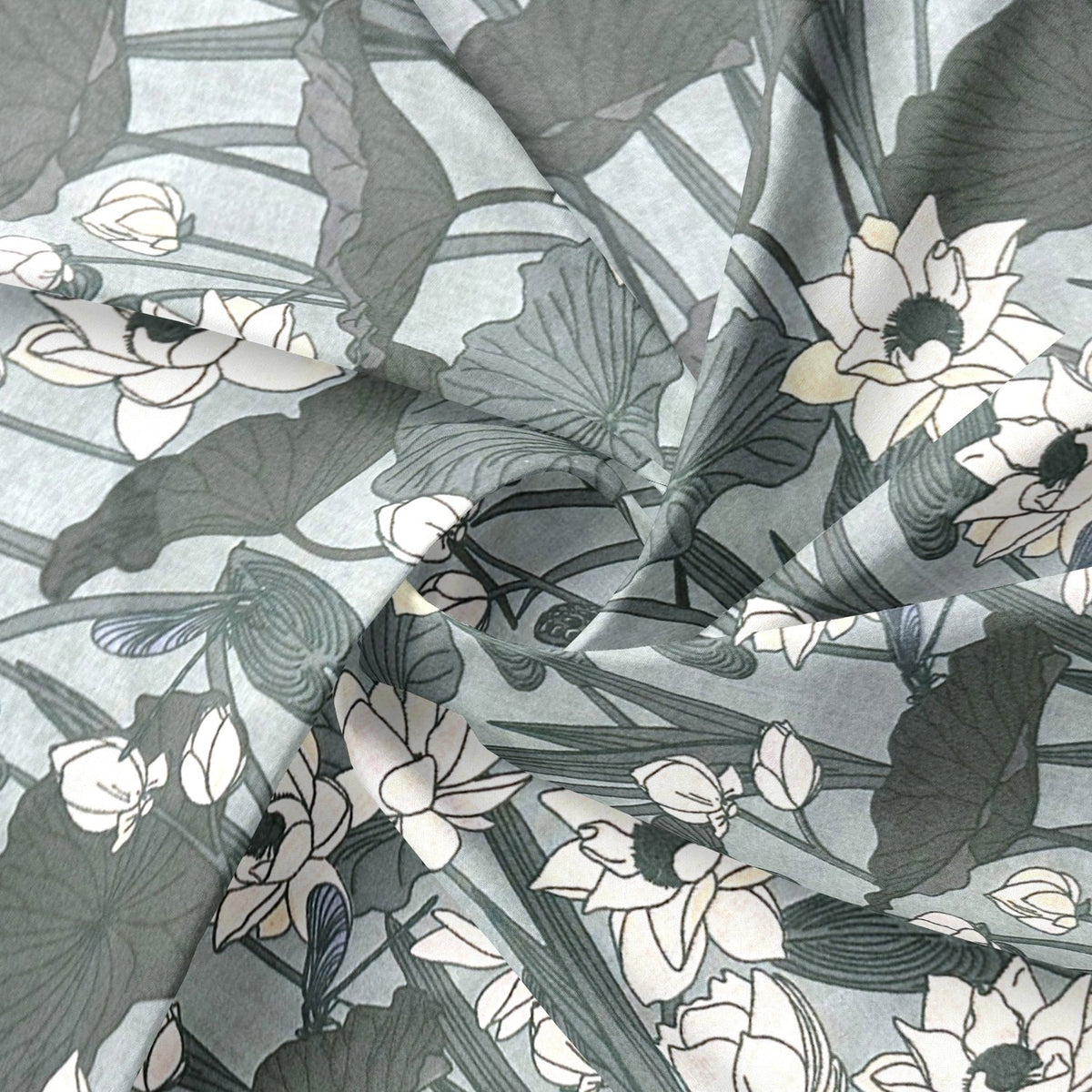 Cotton Fabric - Water lilies